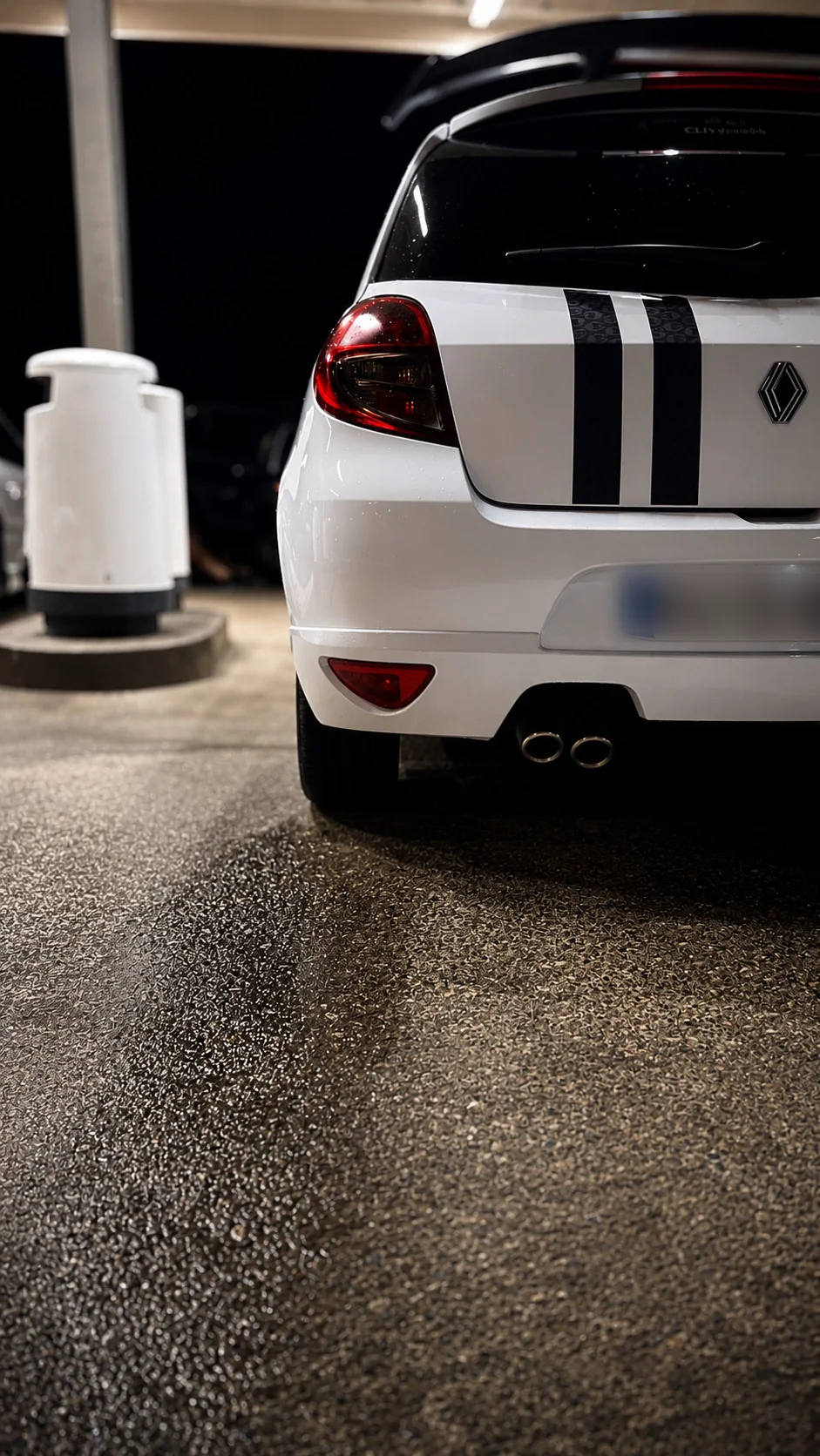 Clio 3 GT — Signature arrière